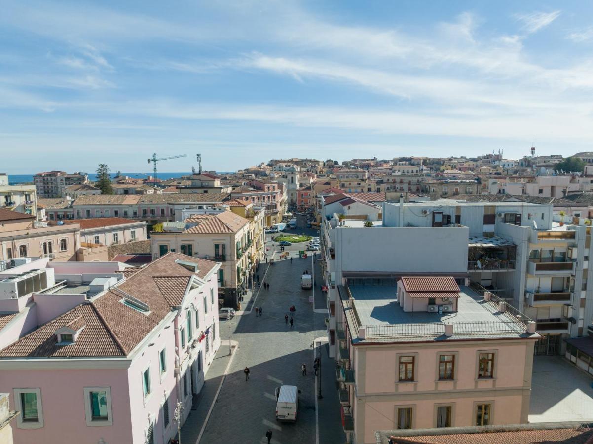 Le Suite Crotone Exterior photo