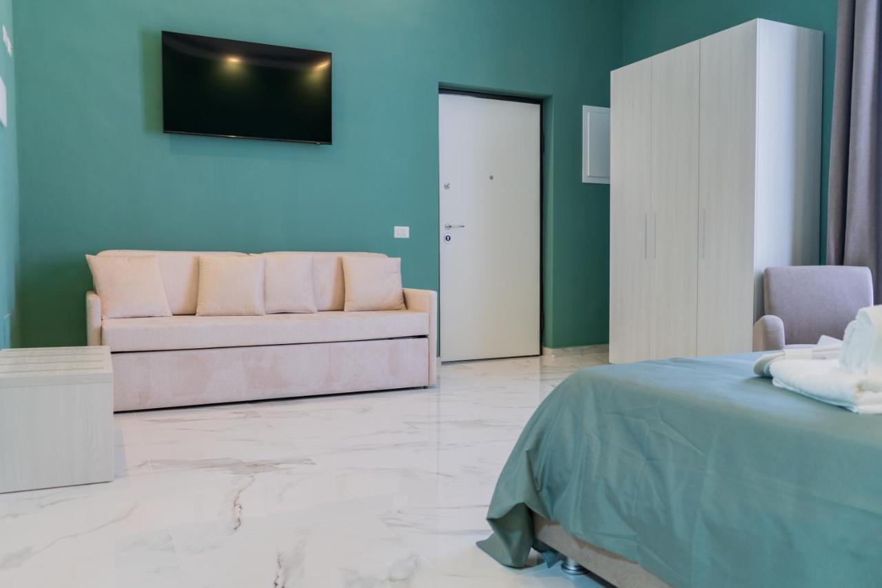 Le Suite Crotone Exterior photo